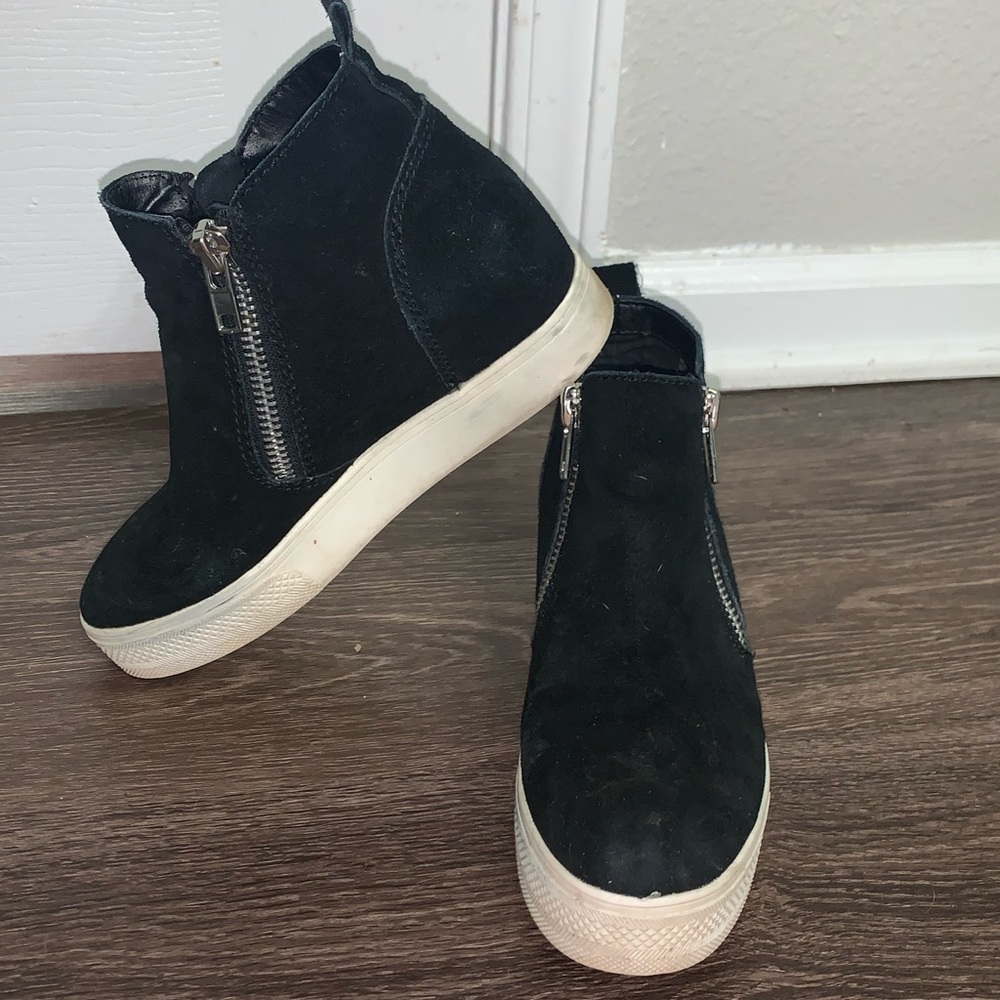 Steve Madden Black Suede Wedgie Sneakers